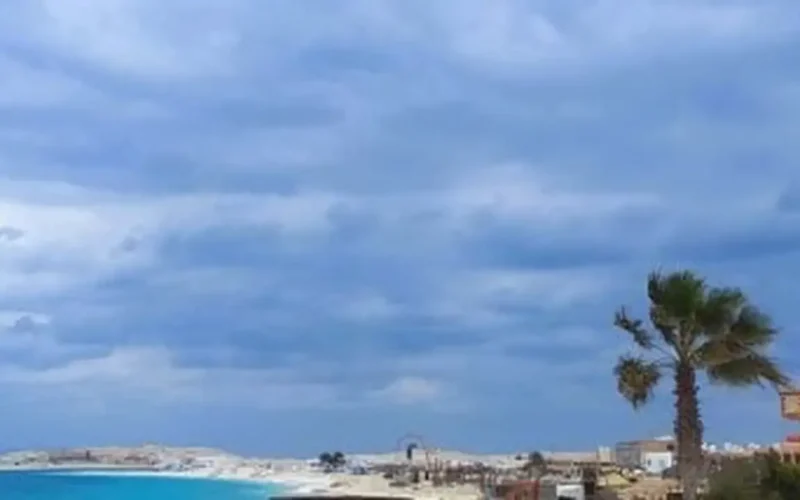 تقلبات جوية حادة.. تأثير الرياح والأتربة على درجات حرارة المحافظات غدًا